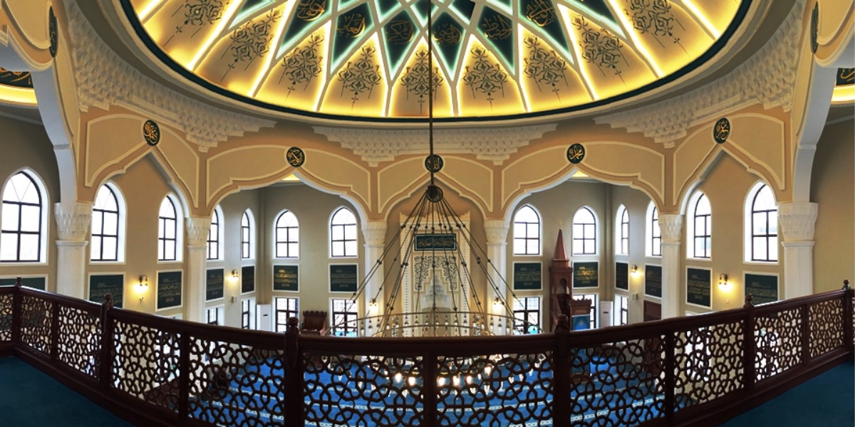 B.ÇEKMECE SARAY CAMİİ